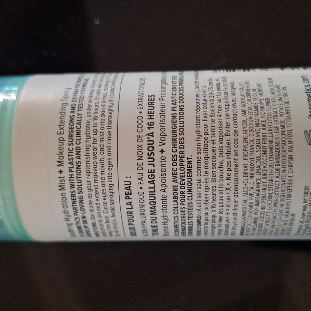 New IT Cosmetics Hyaluronic and Aloe Vera Coconut Setting Spray For Makeup - Picture 2 of 3